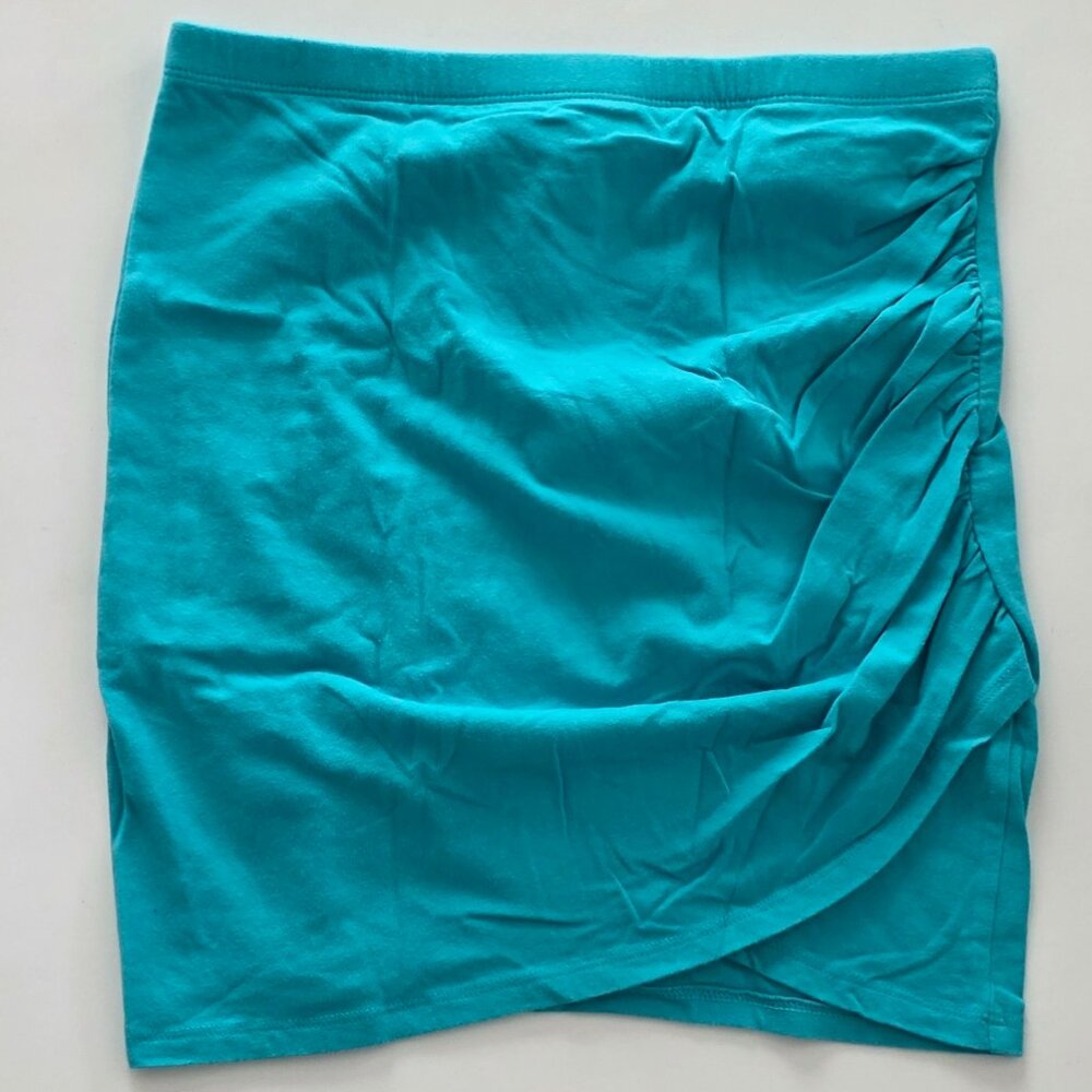 Pre-Loved Turquoise Blue Bodycon Mini Skirt with Side Ruching – Size Medium